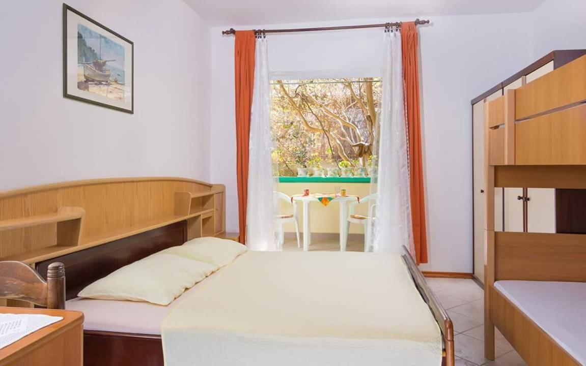 Apartment Tina Lopar